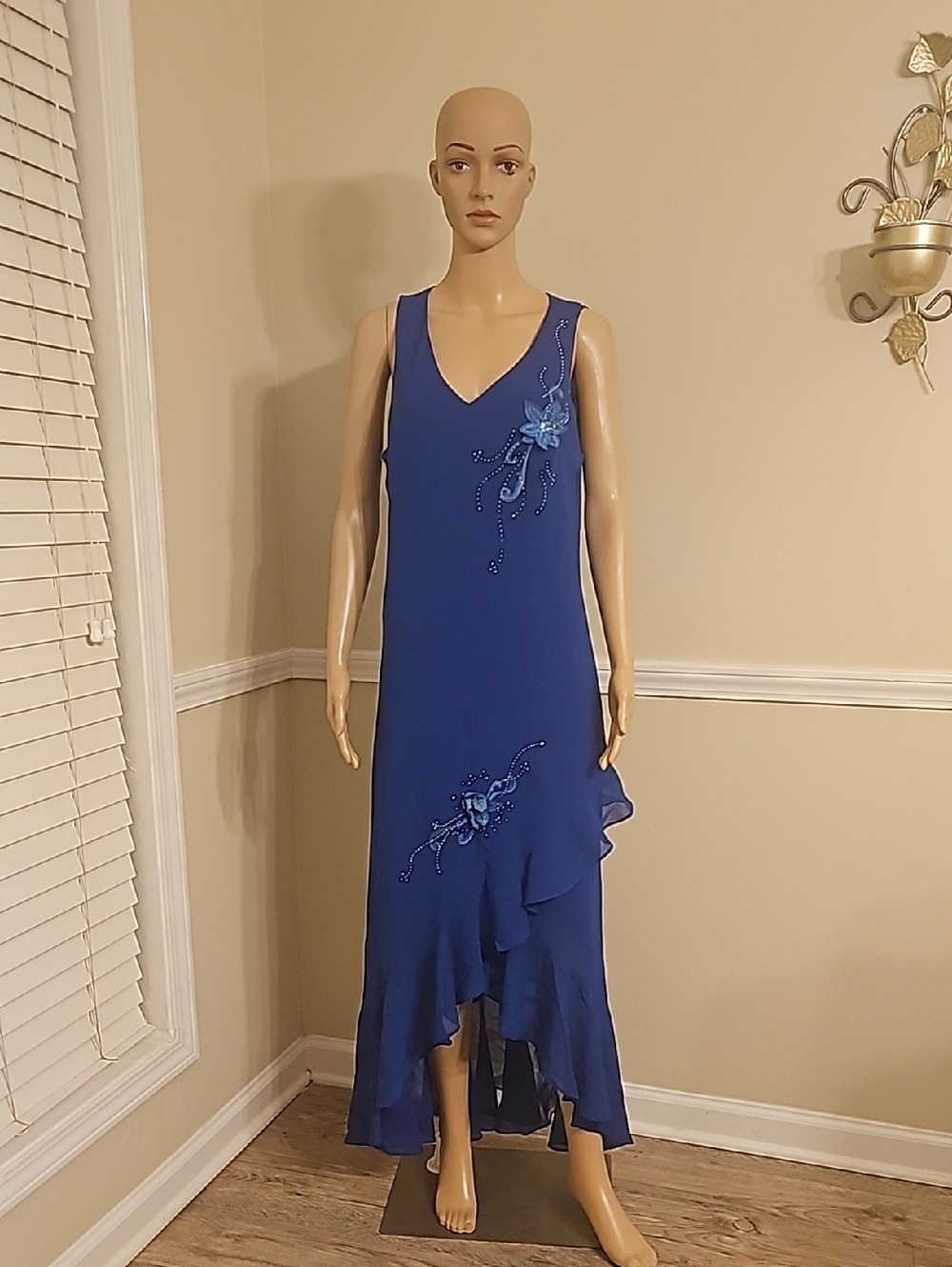 Sleeveless Royal Blue High-Low V-Neck Dress with Floral Embellishments